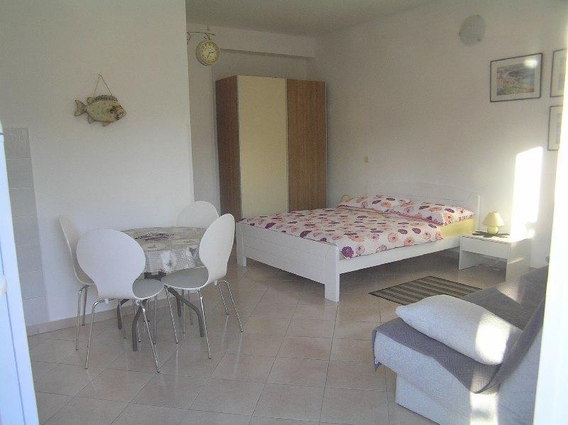 Deda Apartments Pag Town Dış mekan fotoğraf